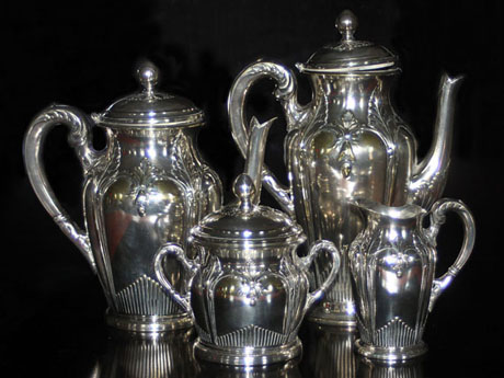 Antigo Jogo de chá e café espessurado a prata com 7 peç